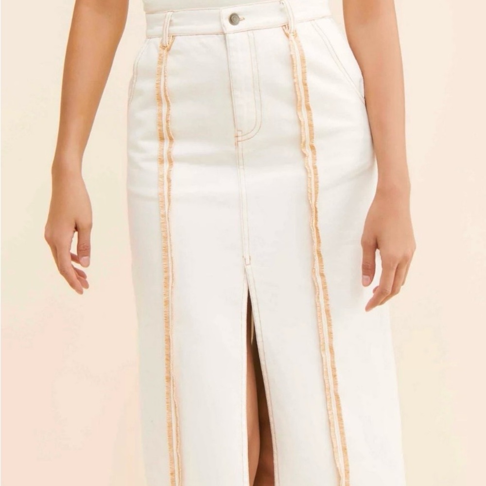 Moon River White Denim Midi Overlook Skirt with Tan Accents